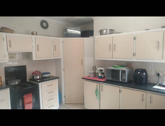 3 BEDROOM TOWNHOUSE FOR SALE IN ASSAGAY